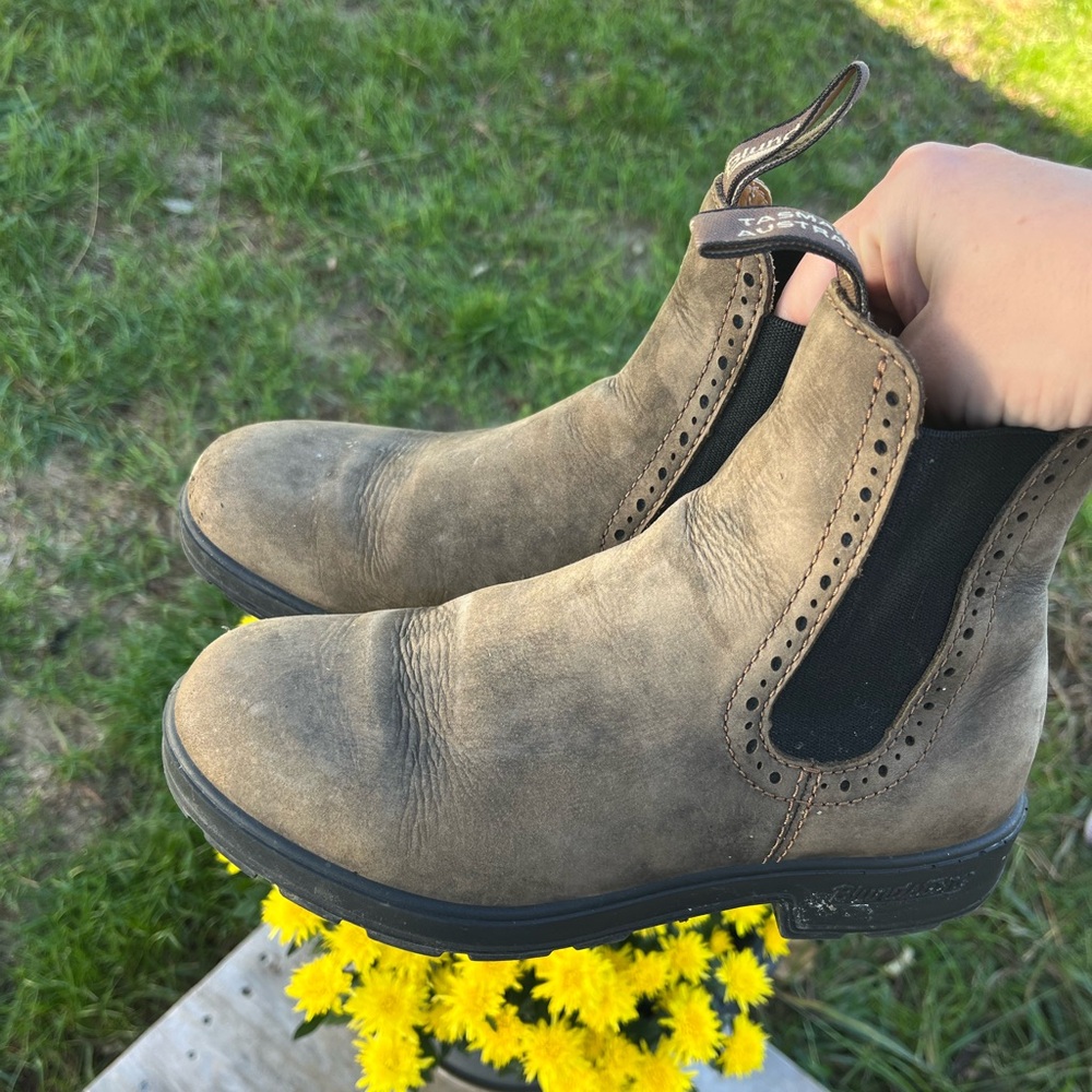 Blundstone Chelsea boot